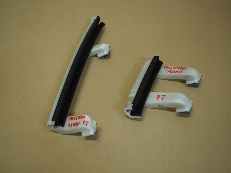фото №1, Направляющая стекло правый задняя комплект talisman sedan