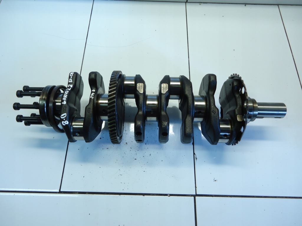 Купить Lexus is 2 is220 2.2 d-cat 2ad wał коленчатый