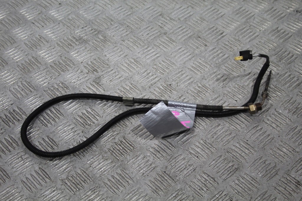 фото №1, Mercedes-benz оригинальный номер a0009050701 датчик, температура выхлопных газов