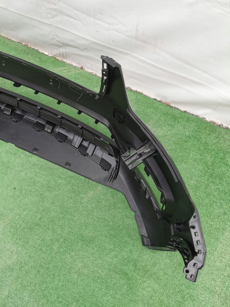 Бампер перед передний volvo xc40 17- 31449359 pdc омыватель org. с Разборки