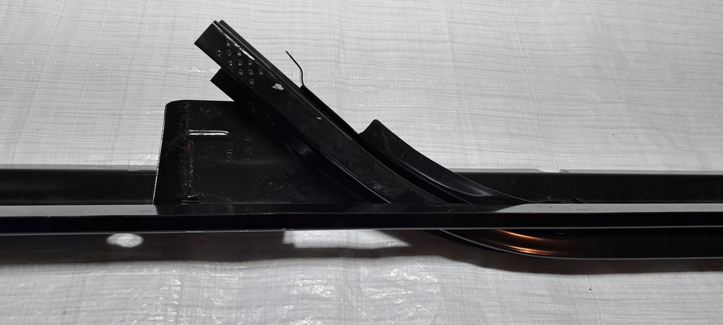 фото №10, Toyota proace verso порог левый внутренний su001-a3218