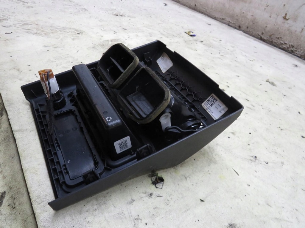 фото №6, Решітка обдув задня jaguar xf x260 2.0d gx73-044c82-a