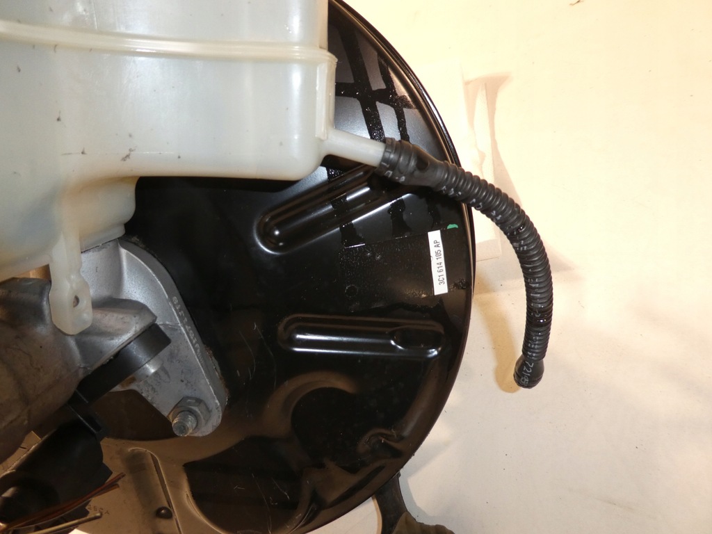 фото №5, Насос гальмівна підсилювач гальм vw passat b7 cc 3c1614105ap