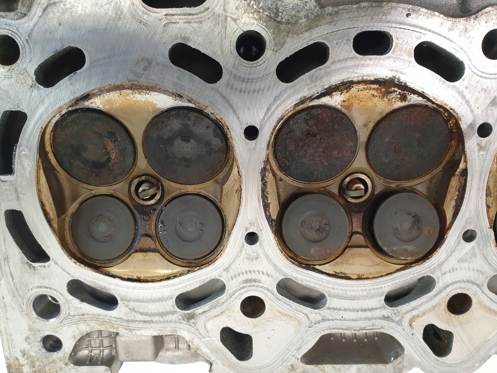 фото №11, Toyota yaris iii 1.5 hybrid головка цилиндров