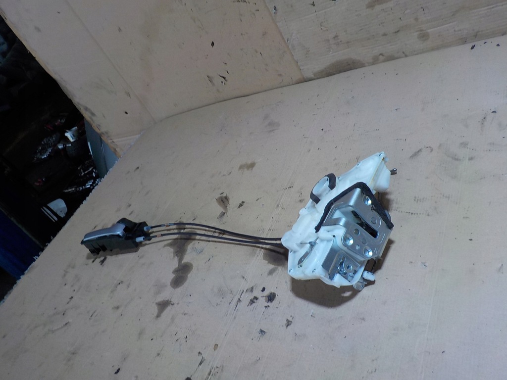 фото №5, Suzuki sx4 замок двері правий перед