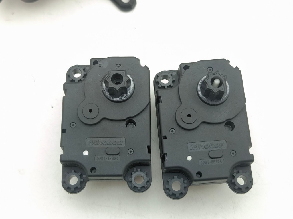 фото №6, Mini one - cooper coupe r56 моторчик кришка обдув 2013 990344v