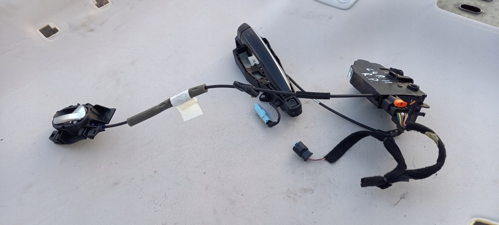 фото №2, Замок дверь правый перед, ручка c4 picasso ii