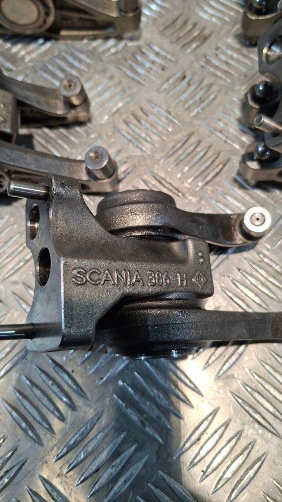 Толкатель клавиатура клапана scania 1782106 Доставка