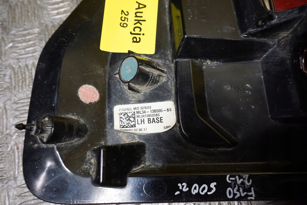 фото №11, Ford f150 2021 2022 - лампа задняя левая задняя usa