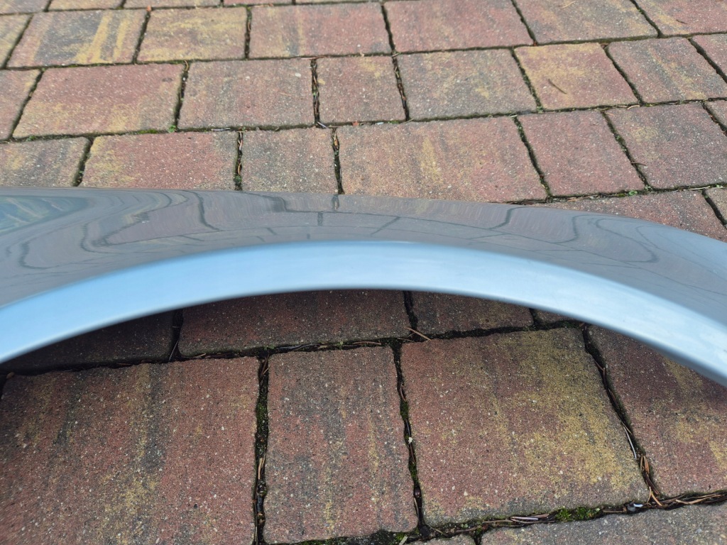 Крыло  правый  перед mercedes slk r171 Оригинал