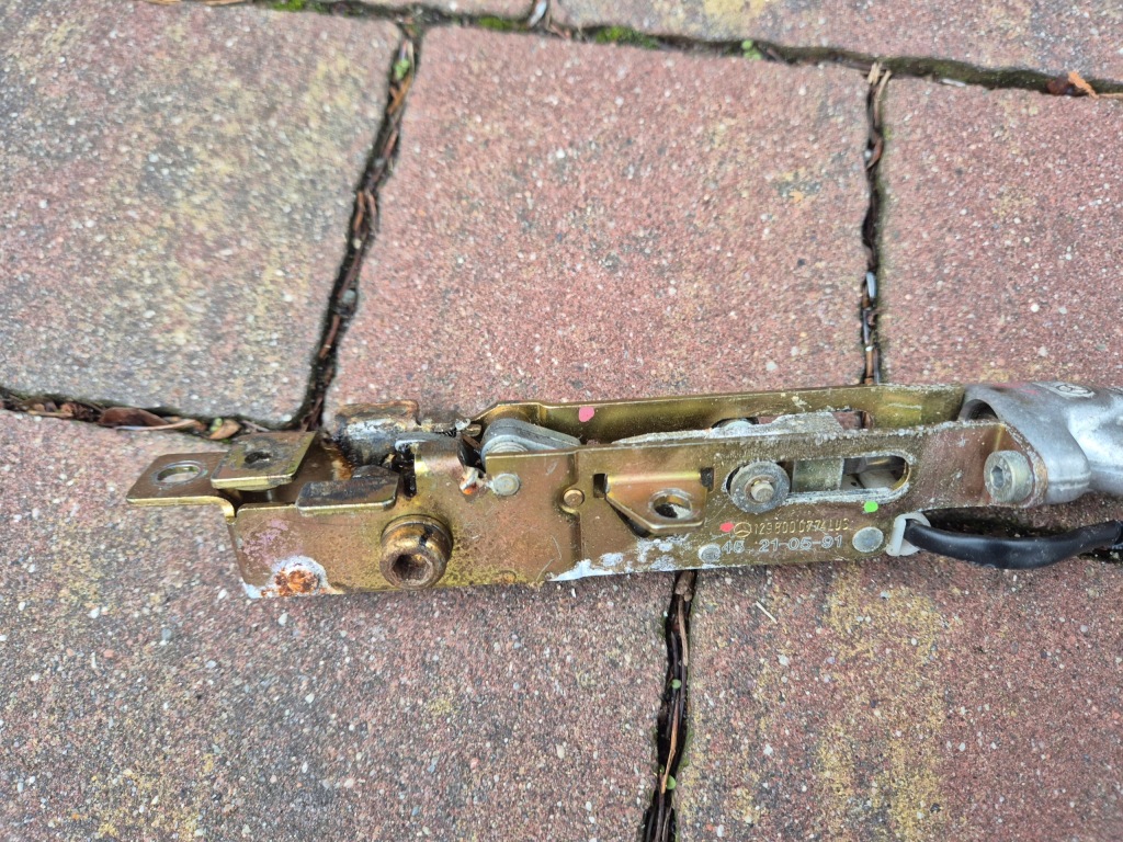 Замок замки крыша mercedes sl r129 Цена