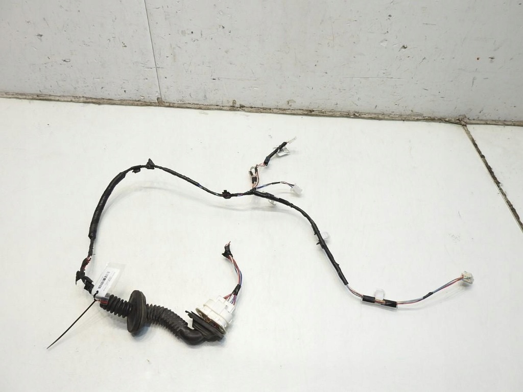 фото №7, Жгут электропроводка дверь правый задняя toyota avensis iii t27 kombi
