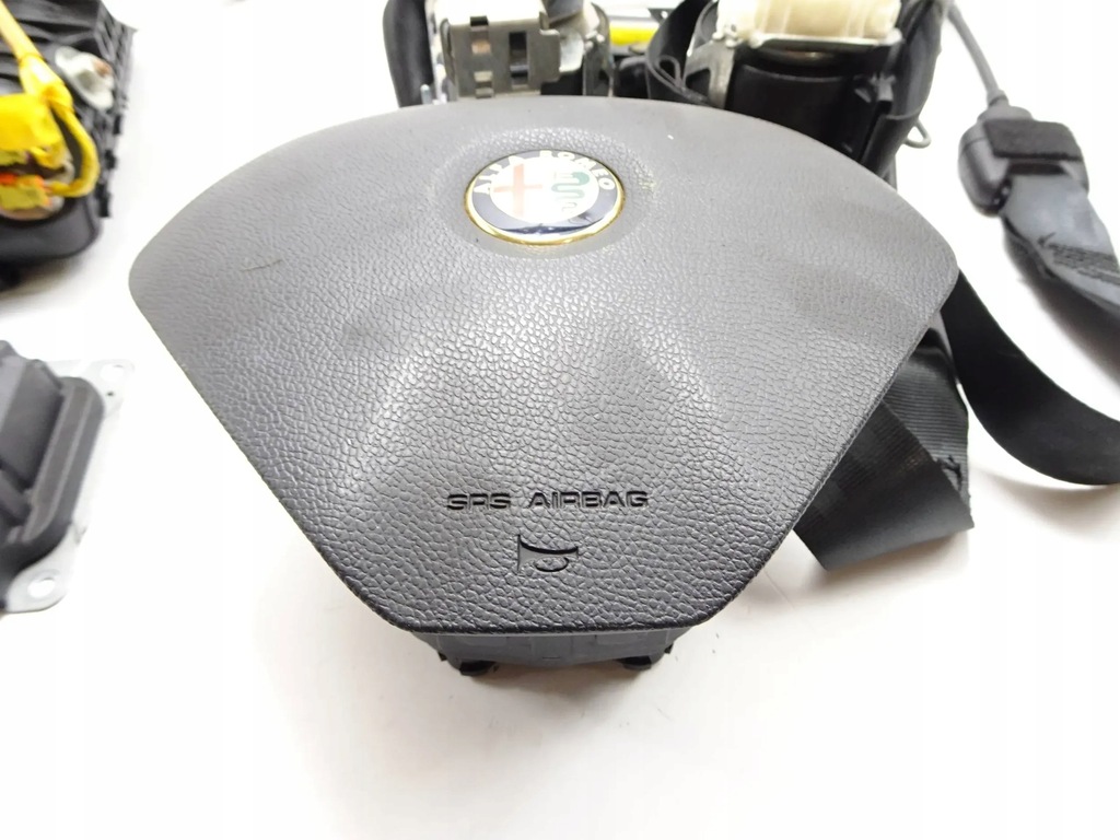 фото №11, Подушки безопасности ремни подушка безопасности kpl. alfa romeo giulietta