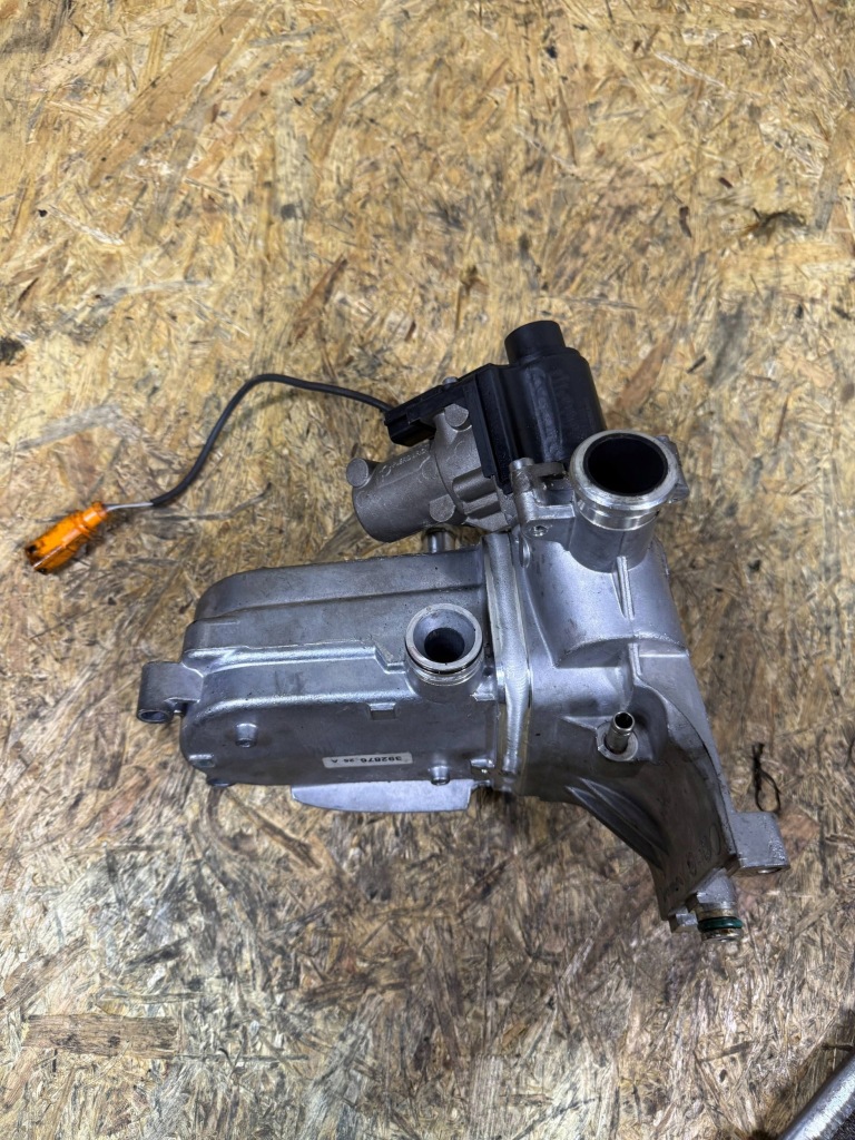 Радиатор клапан egr audi a5 8t 8f a4 b8 059131515et в Украине