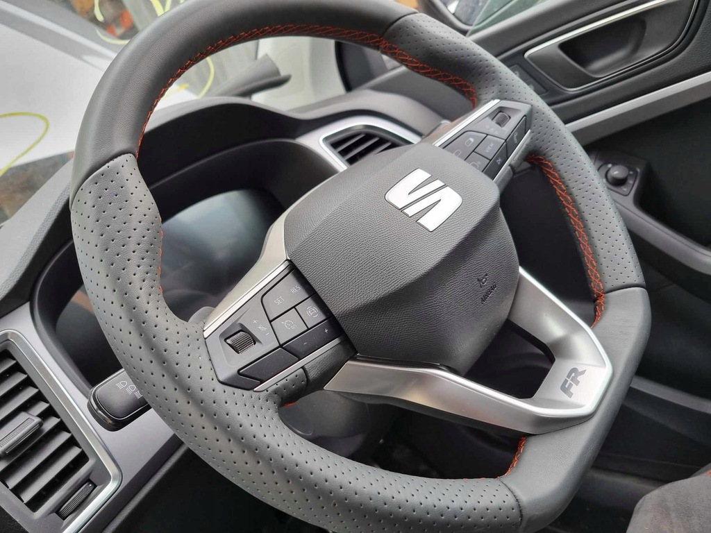 фото №8, Seat подушка безпеки подушка повітропровід tarraco ateca fr 5fa 23r czerwona nic