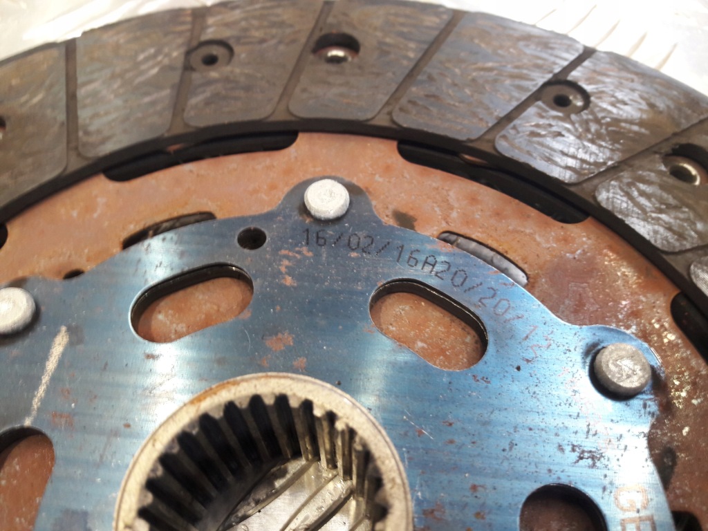 Купить Mercedes c w205 16r колесо двухмассовый сцепление комплект a0262501501 a2740300705