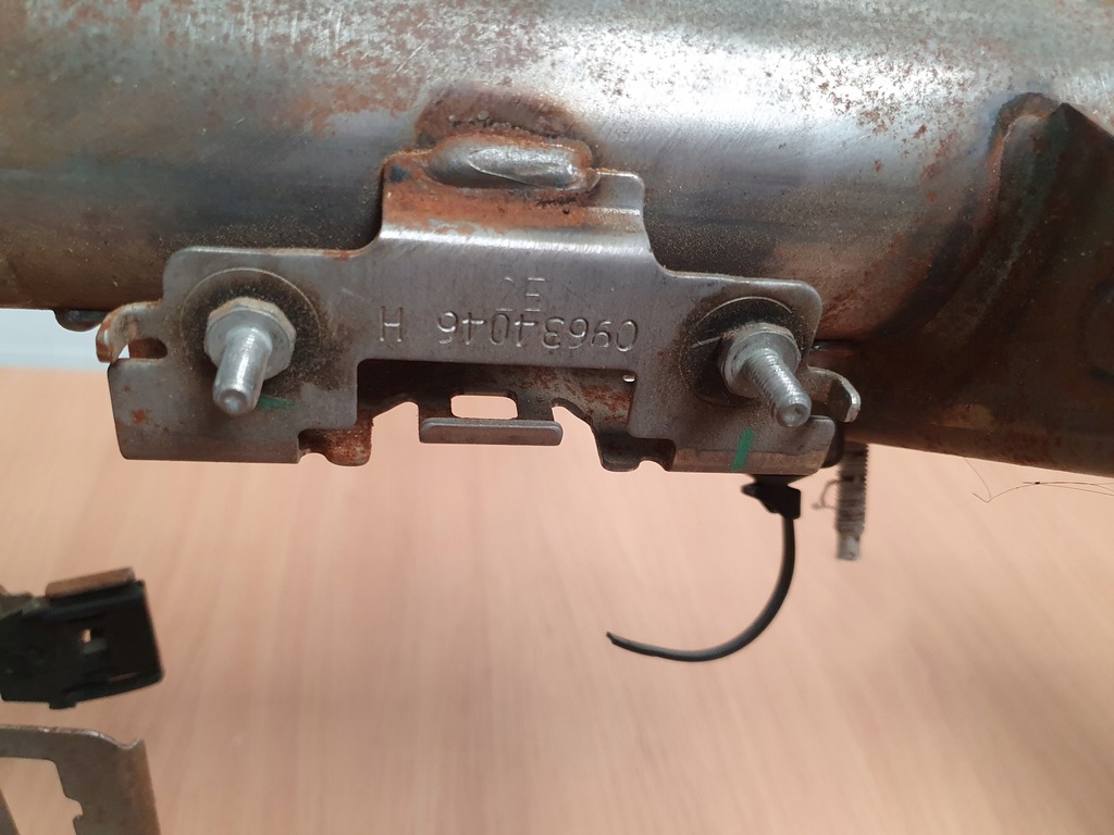 фото №6, Каркас панели консоли труба trafic iii vivaro b