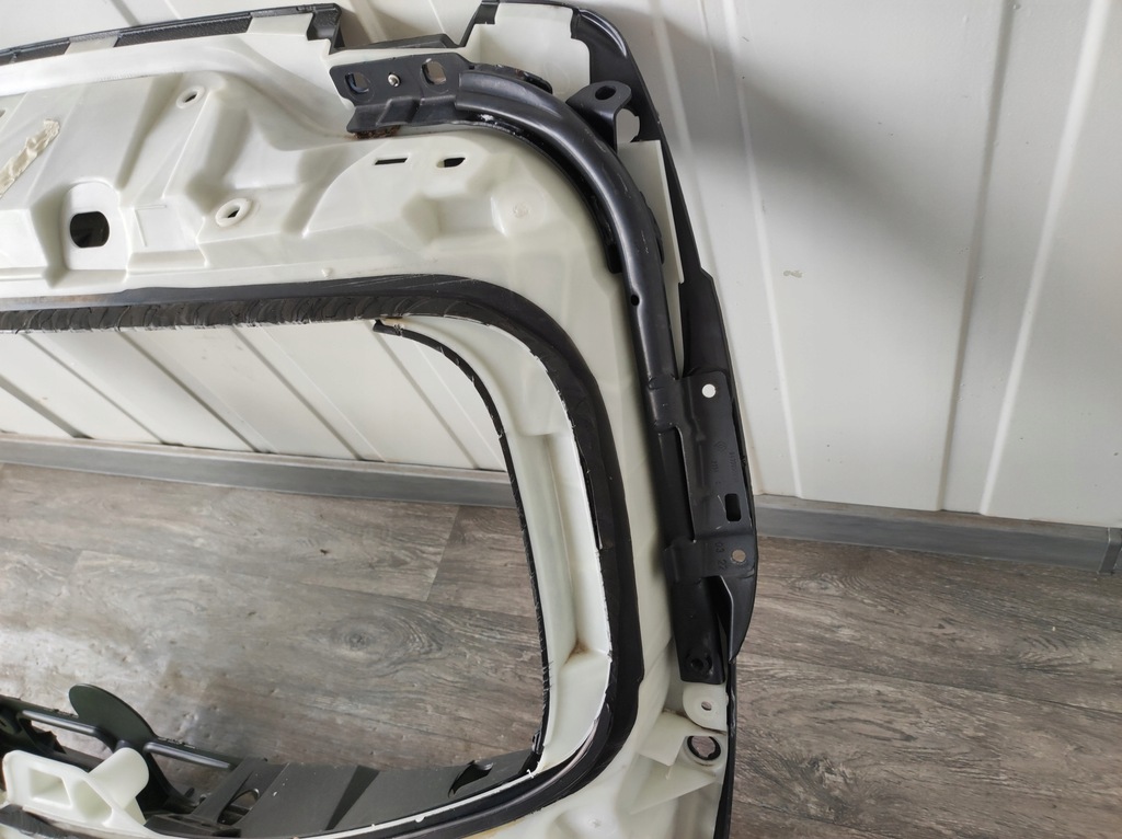 фото №12, Крышка багажника задняя renault captur ii 2019- -------