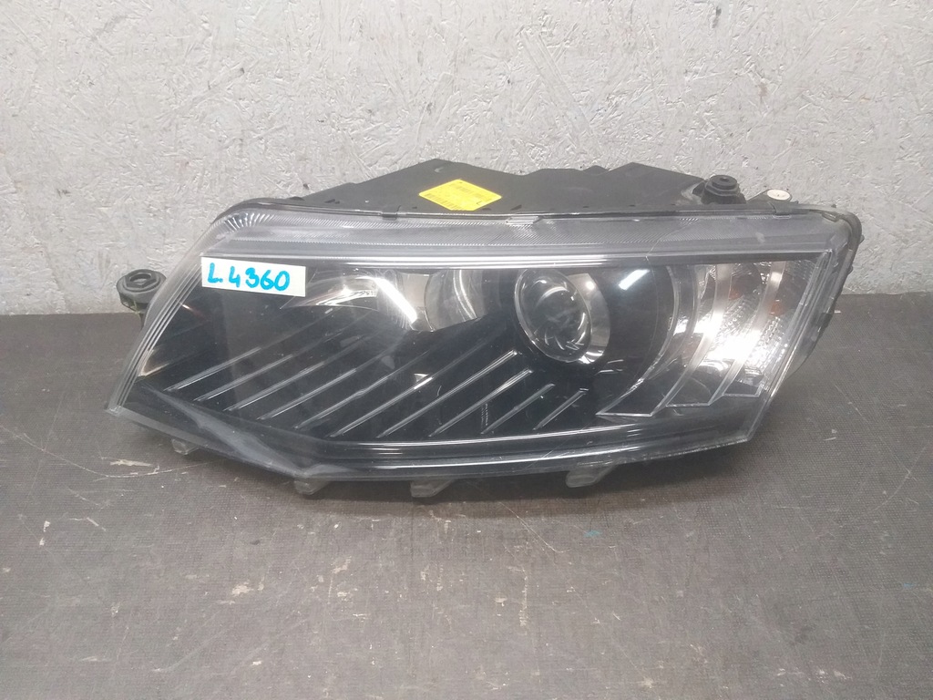 фото №1, Лампа перед левая skoda octavia iii 3 14-17 ксенон led 5e1941015b