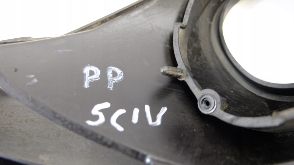 Купить Renault scenic iv решётка противотуманной фары бампера правый перед 62086464r