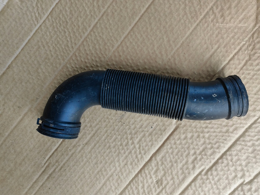 фото №1, Skoda scala vw polo vi 2g труба шланг воздуха 2q0129618a