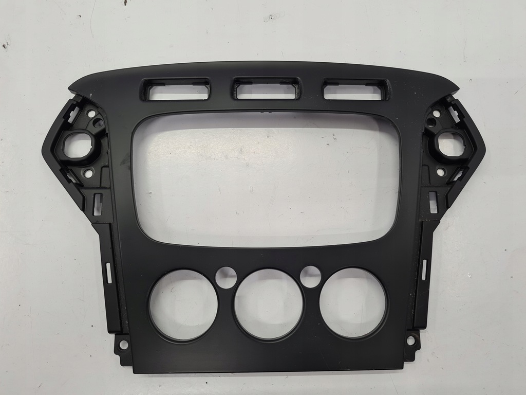 фото №1, Ford mondeo mk4 lift рамка радіо bs71-18522