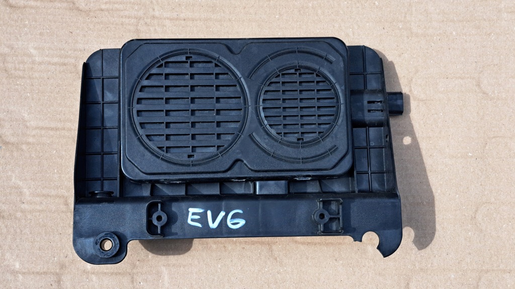 фото №1, Kia ev6 - динамік симулятор