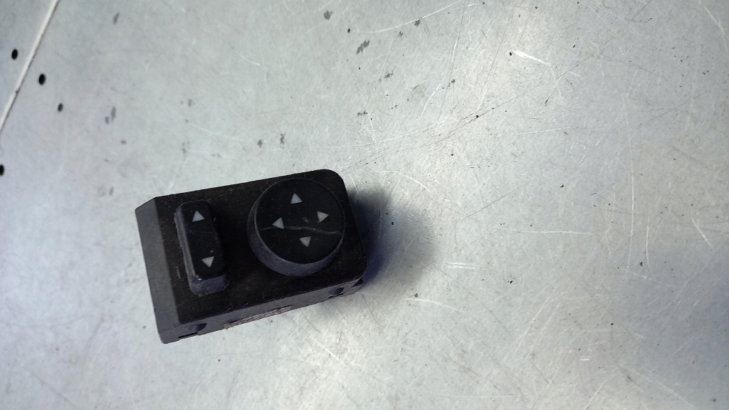 фото №1, Перемикач регулювання дзеркал fiat grande punto 05r