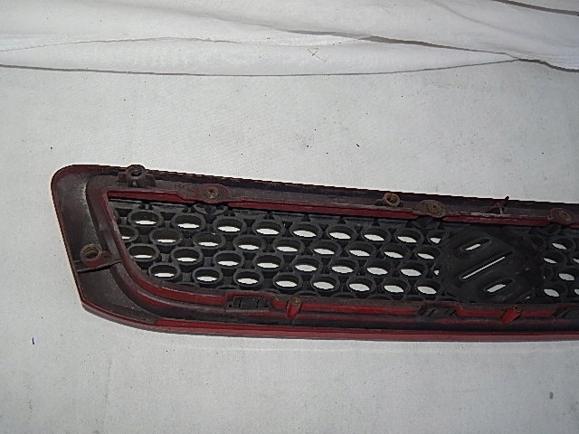 фото №6, Решітка радіатора передня suzuki swift 00-03 lift