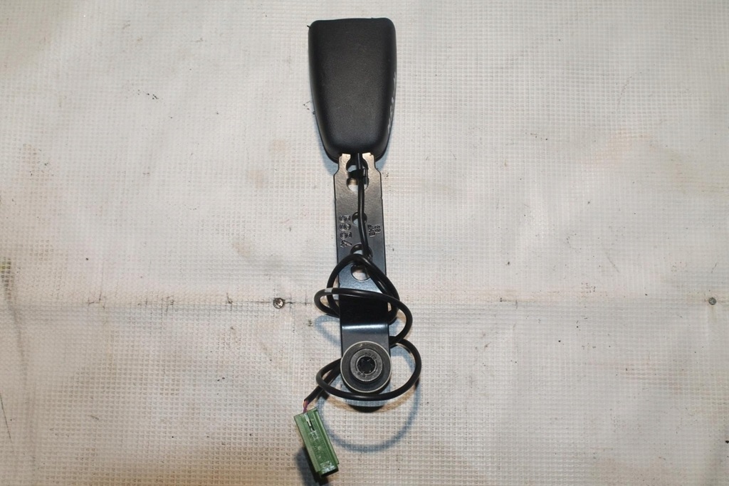 фото №1, Pas безопасности volvo s60 ii 8623453 2012