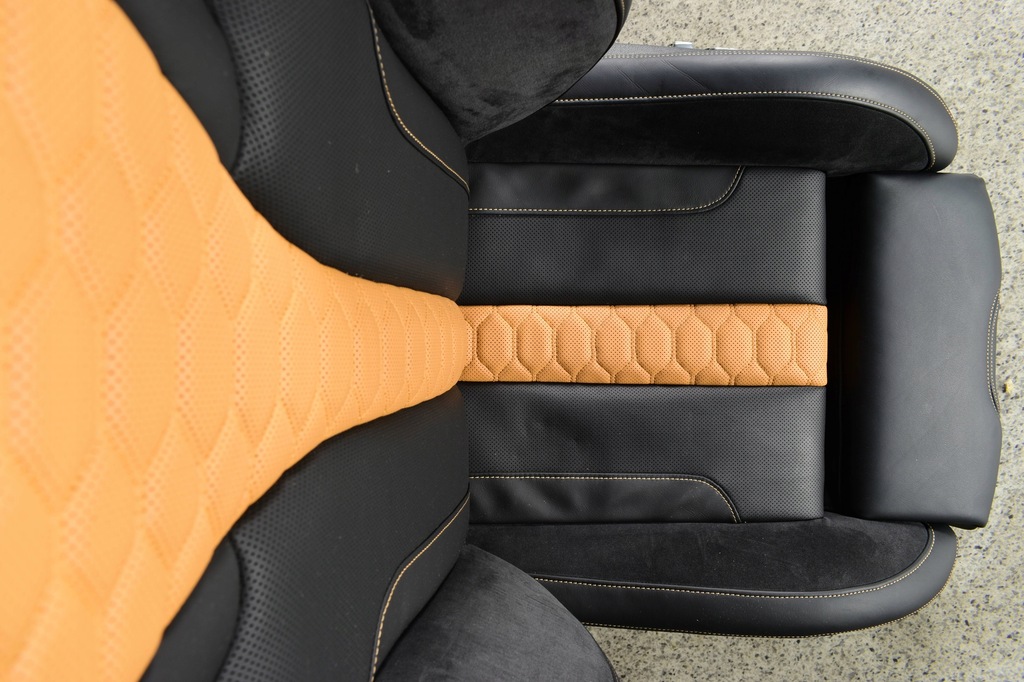 фото №7, Bmw x6m x6 f96 сидіння сидіння салон середина заднє сидіння m-power alcantara