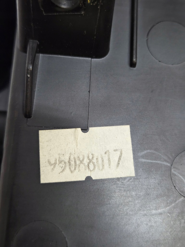 фото №7, Opel mokka i козирок корпус екрана 95088017