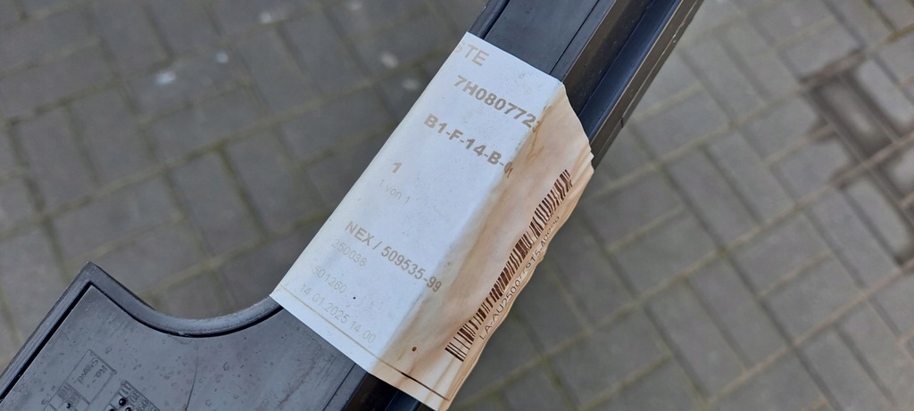 фото №6, Vw t5 7h0 направляющая бампера задняя заднего новый оригинал vw 7h0807723