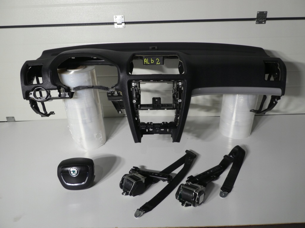 фото №1, Skoda octavia ii панель приладів панель приладів консоль подушка безпеки