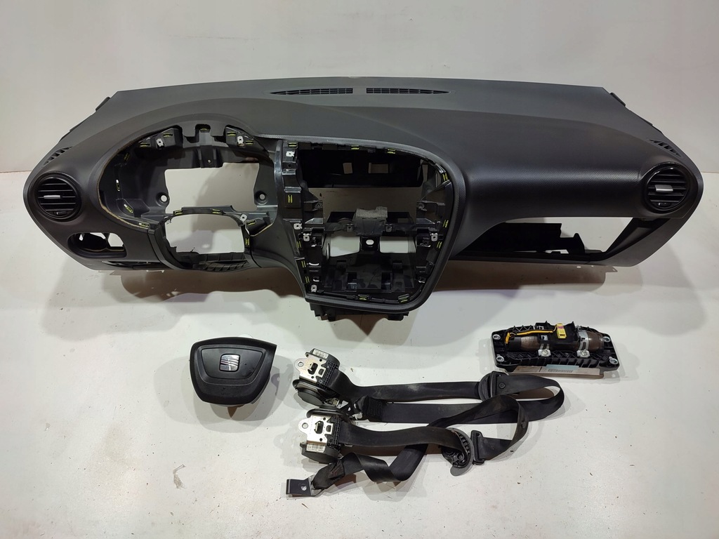 фото №1, Seat leon 2 ii приборная панель консоль подушка безопасности подушки безопасности ремни