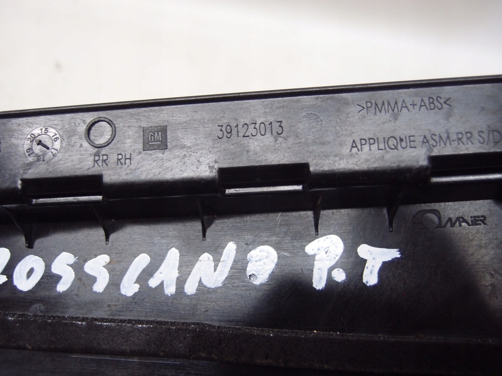 фото №6, Молдинг двері правий задня opel crossland 39123013