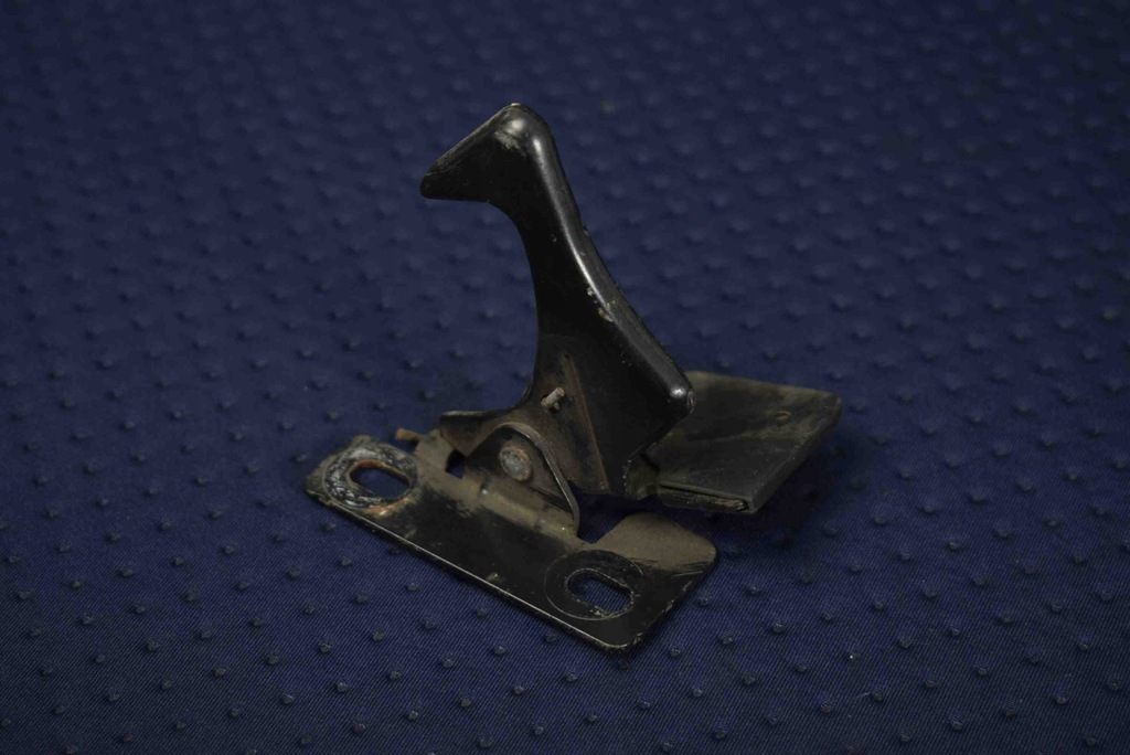 фото №1, Засувка безпеки капот mini cooper r56 2753420 2337162 2008