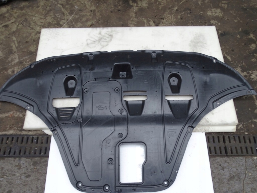 фото №1, Защита pod двигатель нижняя kia sportage v 2021 29133-r2000 29110-r2000 оригинальный номер