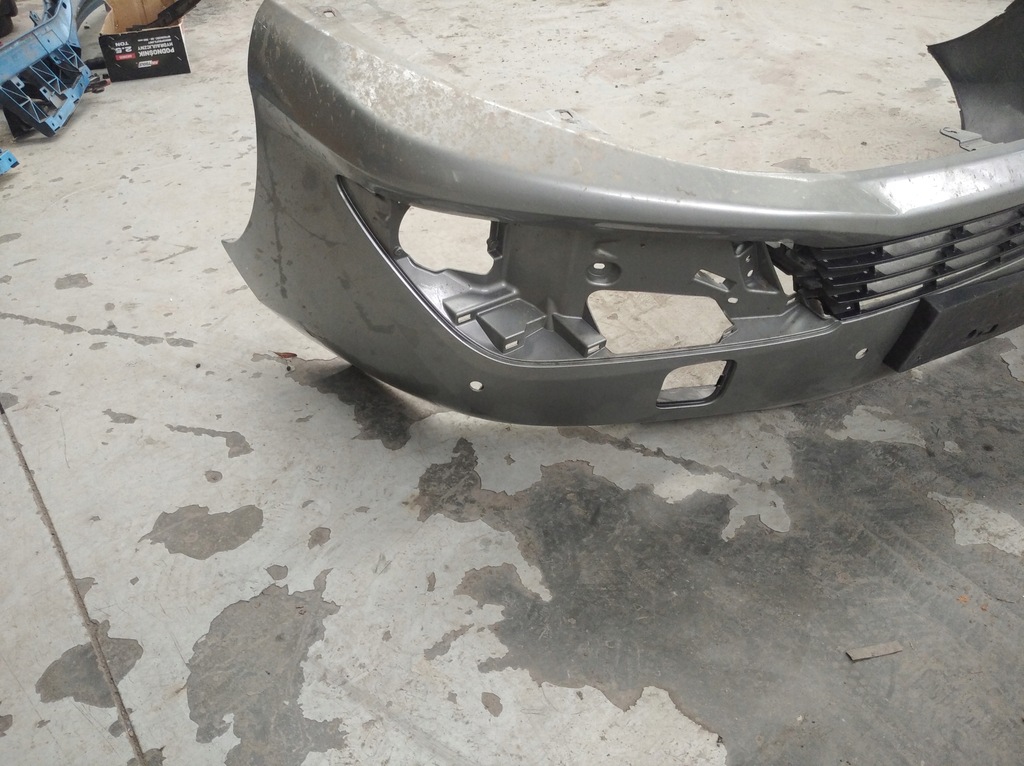 фото №8, Toyota auris 2019 бампер передній