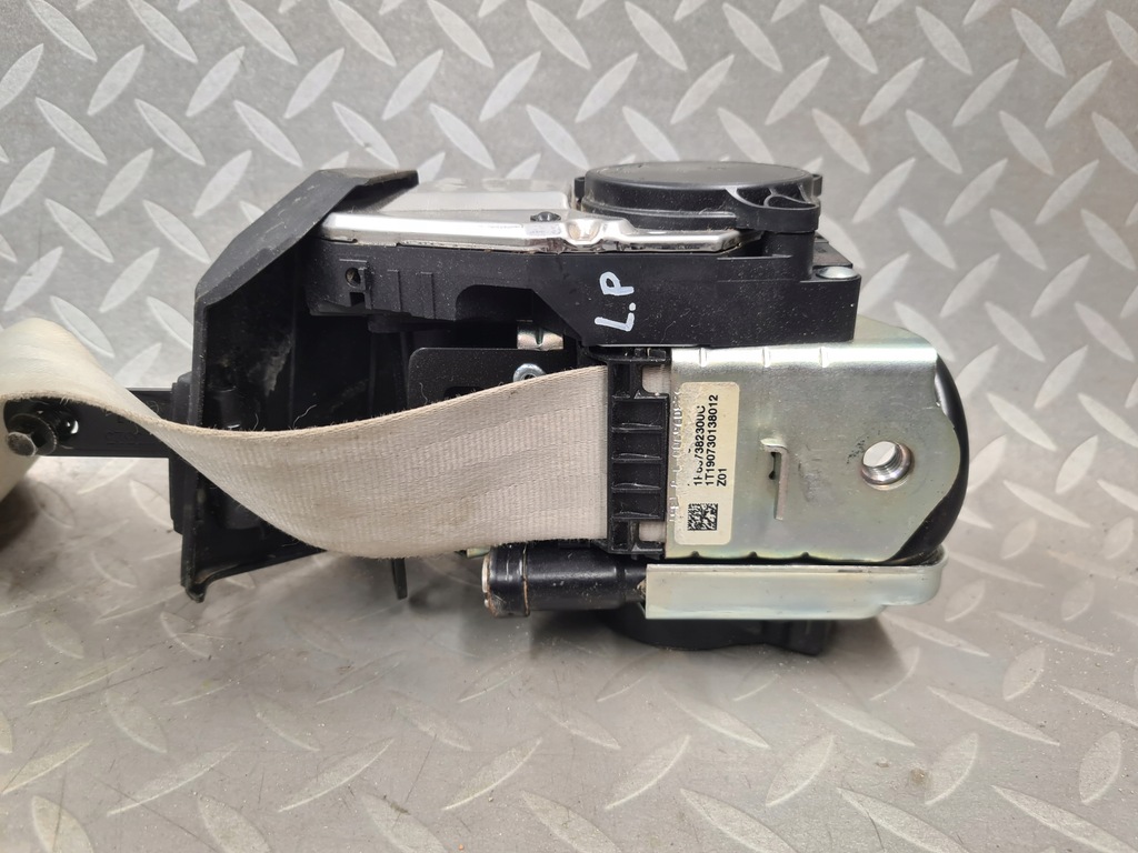 фото №8, Ремені безпеки перед задня volvo s90 v90 оригінал комплект