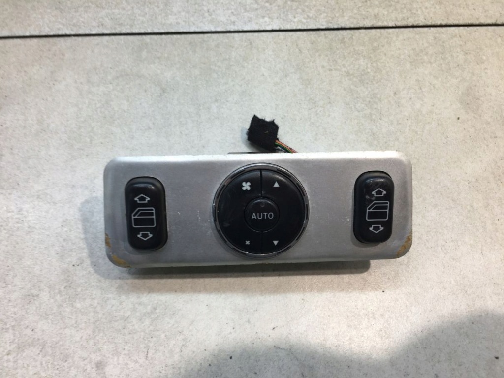 фото №1, Панель окон обдув кондиционера mercedes ml w163 a1638200426