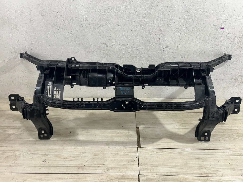 фото №1, Ford transit mk8 pas передній