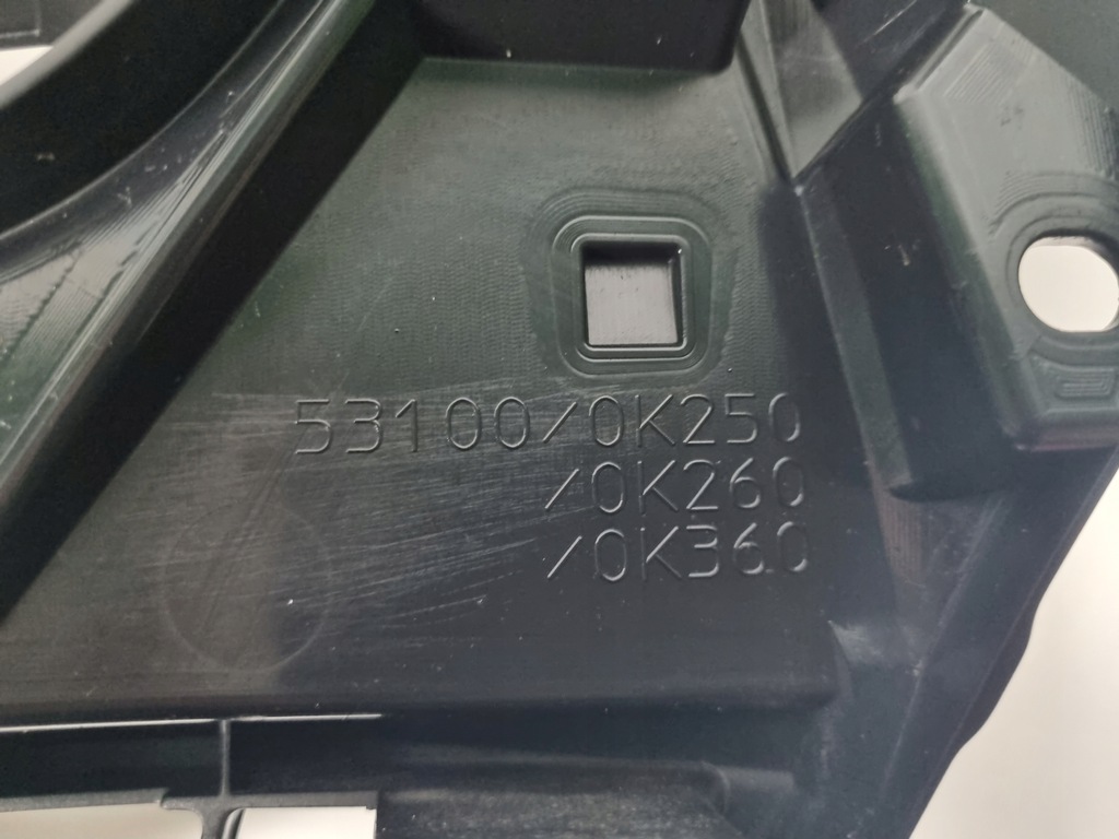 фото №9, Toyota hilux 2009- решётка радиатора решётка радиатора 53100-0k250