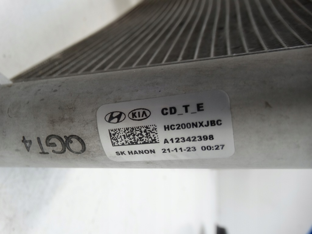 фото №11, Радиатор кондиционера kia ceed iii hc200nxjbc