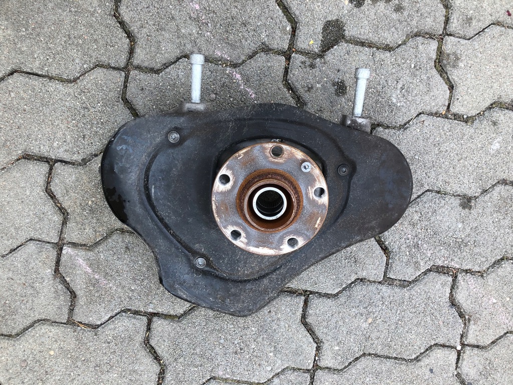 фото №2, Audi r8 plus 4s 5.2 поворотный кулак подшипник ступица правый перед