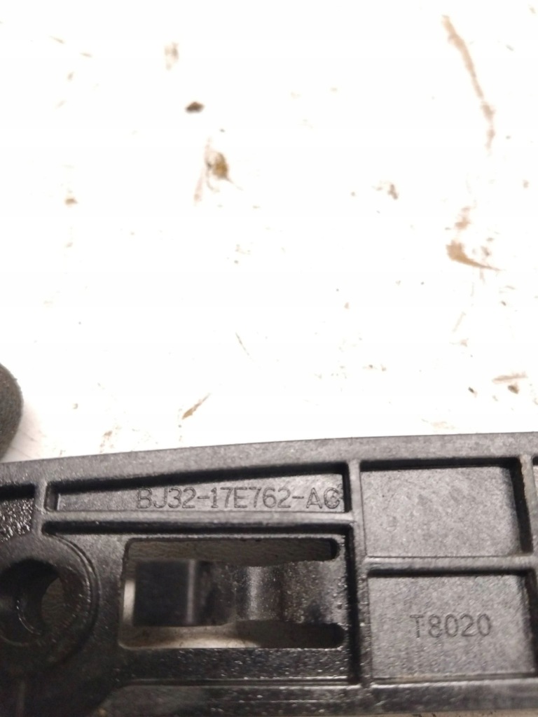 фото №3, Land rover evoque i 2016 кронштейн / кронштейн бампера передний