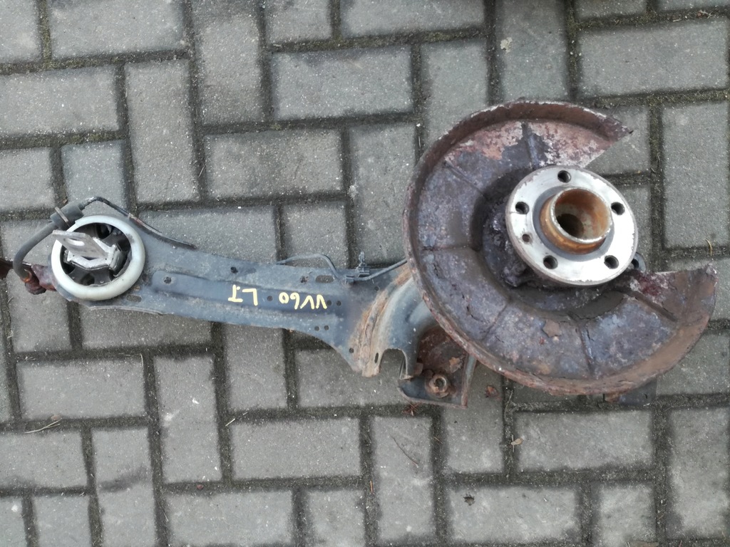 фото №1, Volvo v60 2010 - 2018 rok поворотный кулак ступица рычаг левый задняя