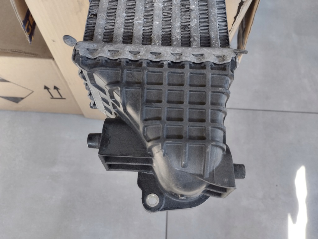 фото №10, Honda civic x 17-21 радіатор повітря інтеркулер 19710-5aa-a01