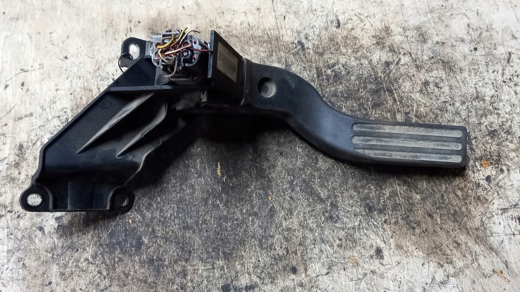 фото №1, Потенциометр газа ford mondeo mk3 2.0d