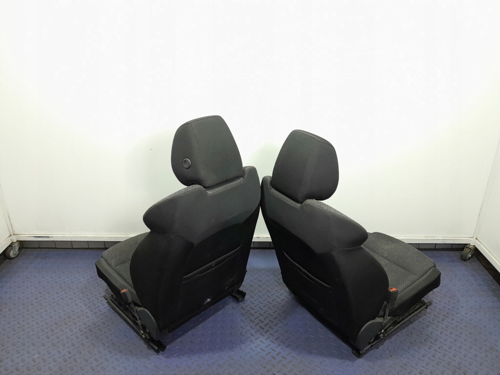 фото №7, Skoda octavia iv hb 5d сидіння заднє сидіння салон комплект eu